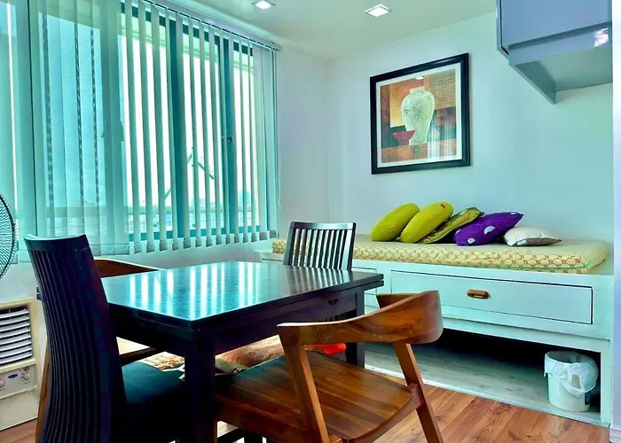 Apartment Entire Loft In Mandaluyong Manila